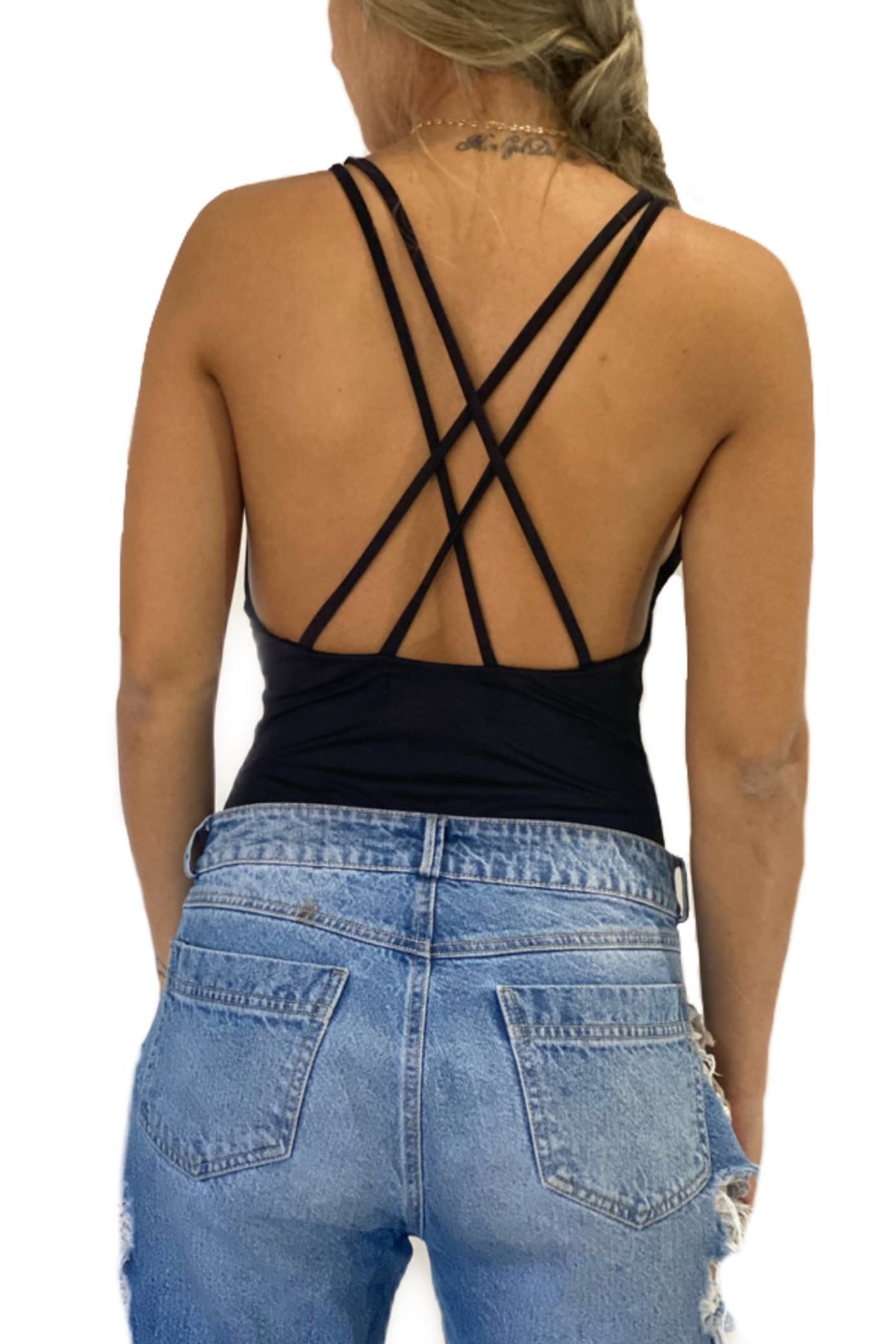 Bodysuit-negro-ropa-ecologica-sostenible-en-colombia-medellin-hombre-slow-fashion-tiendas-tops-to-wear-and-with-leggings-without-sleevestops-without-backs-crop-top-bershka-tank-paragon-sport-bra-moda-lish-clothing-enterizo-body-3