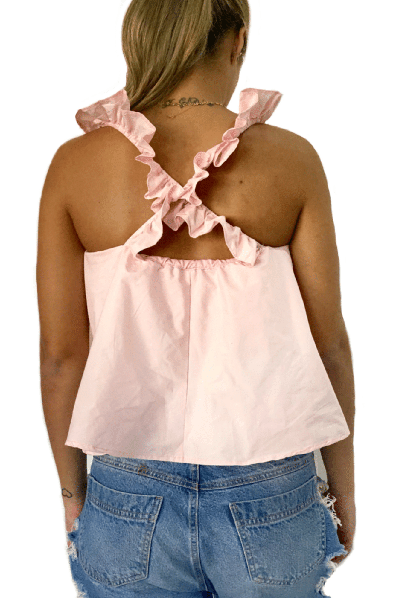 Ruffle-top-ropa-ecologica-sostenible-en-colombia-medellin-hombre-slow-fashion-tiendas-tops-to-wear-and-with-leggings-without-sleevestops-without-backs-crop-top-bershka-tank-paragon-sport-bra-moda-lish-clothing-rosada-4-cruzada-espalda
