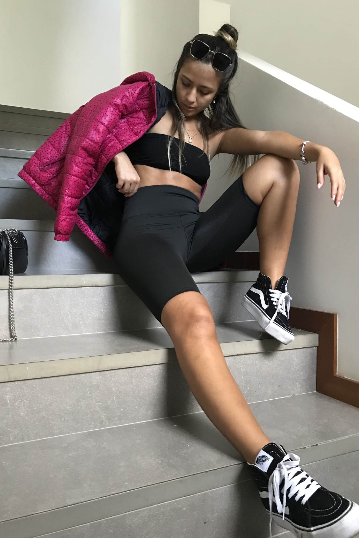 biker-negro-mujer-bershka-bikers-colombia-medellin-short-mujer-deportivo-matterlsa-bershka-slow-fashion-tiendas-colombia-marcas-tiendas-online-moda-2021-brands-upcycling-ropa-fashion-designers-economia-circular-7